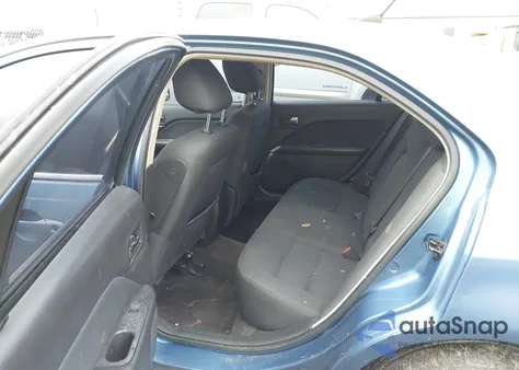 2010 Ford Fusion из США, поврежденный, VIN 3FAHP0HA7AR412080